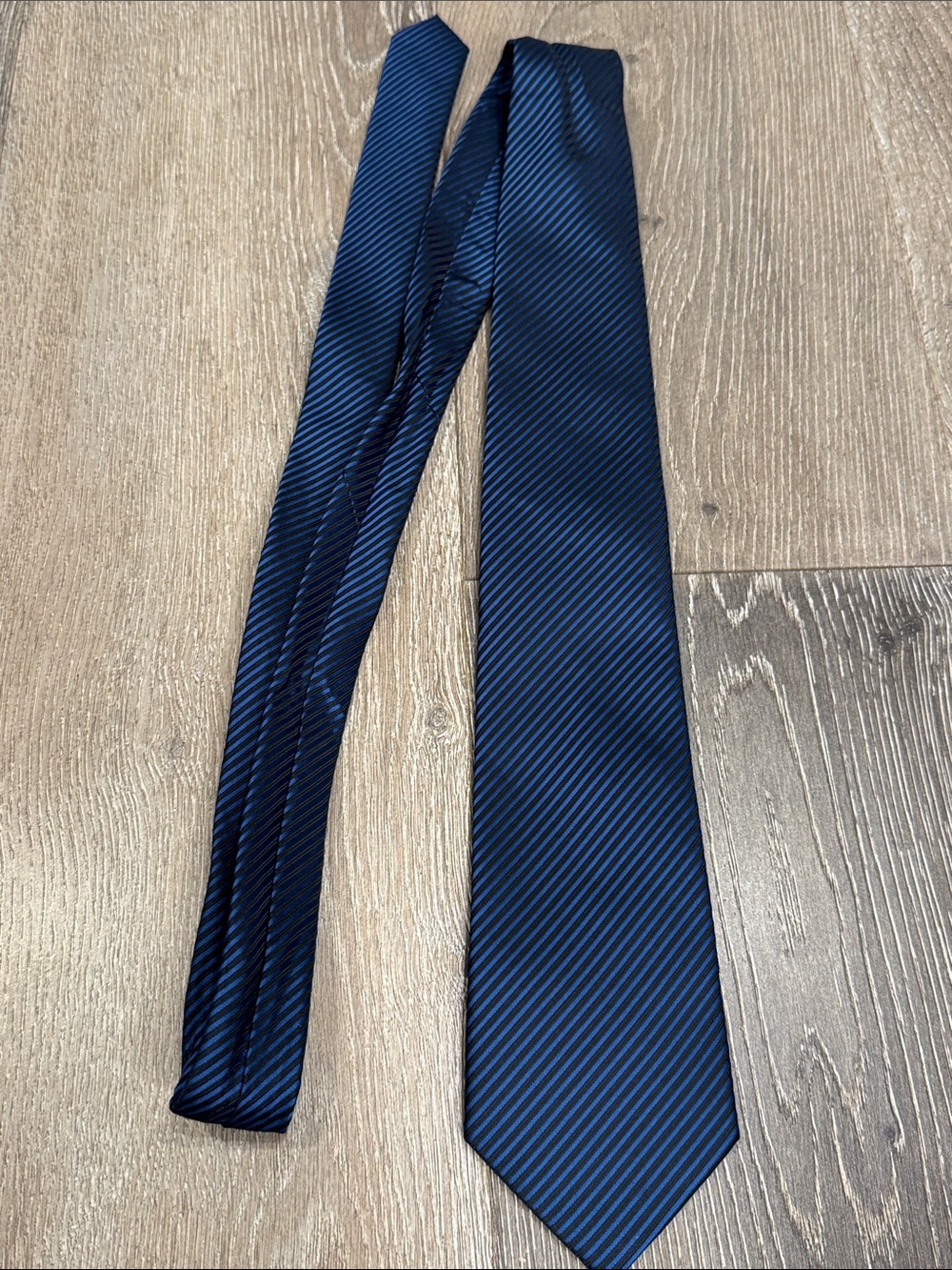 Hisdern Silk Blue Diagonal Stripe Silk Tie 0897